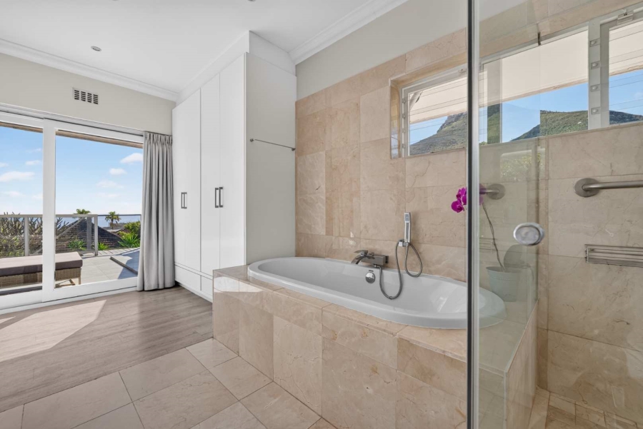 4 Bedroom Property for Sale in Camps Bay Western Cape